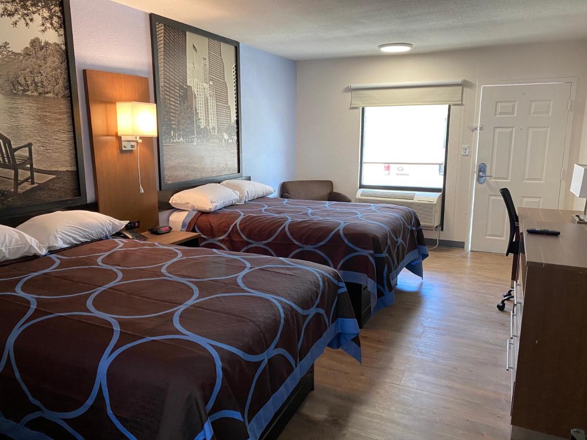 מלון Super 8 By Wyndham Marietta/West/Atl Area מראה חיצוני תמונה